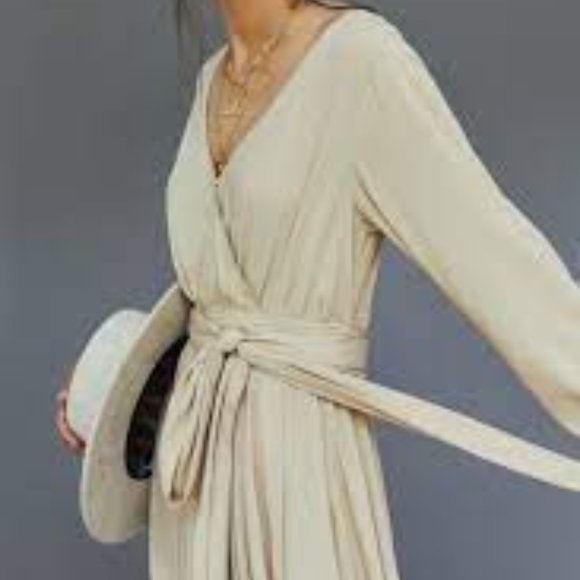 Gorgeous Brand New Erika Pena Draped Wrap Maxi Dress - Picture 2 of 14